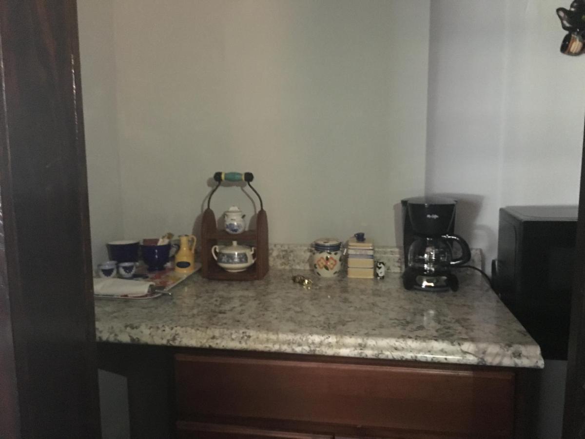 Private Room In The Heart Of Little Havana 迈阿密 外观 照片