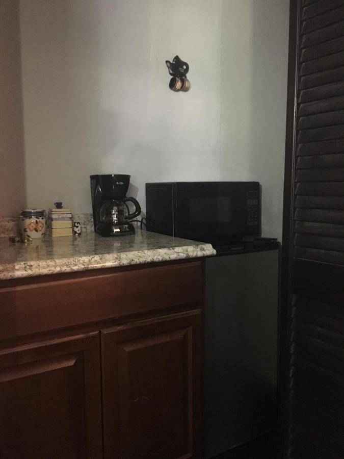 Private Room In The Heart Of Little Havana 迈阿密 外观 照片